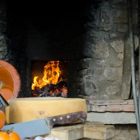 Сasa de vacaciones Locazione Turistica Ex Le Casette Di Cedromonte Panicale