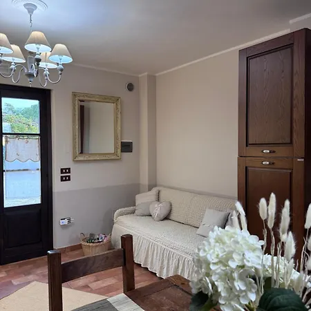 Locazione Turistica Ex Le Casette Di Cedromonte * بانيكالي