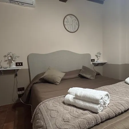 Locazione Turistica Ex Le Casette Di Cedromonte بانيكالي